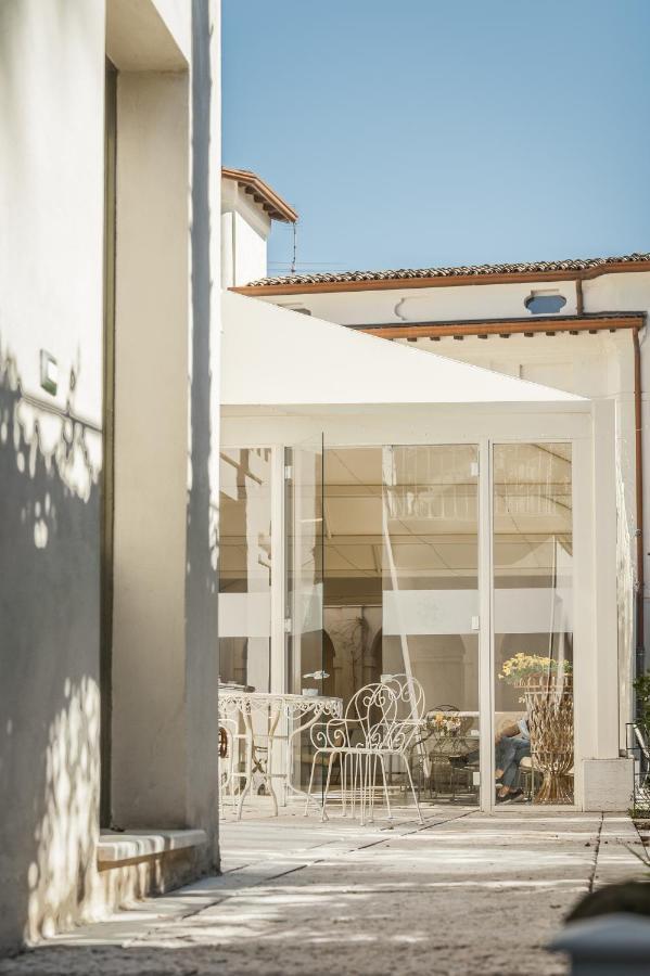 Hotel Palazzo Novello Montichiari Exterior photo